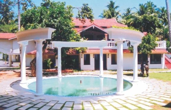 Hotel Chanakya Thiruvananthapuram Exterior photo