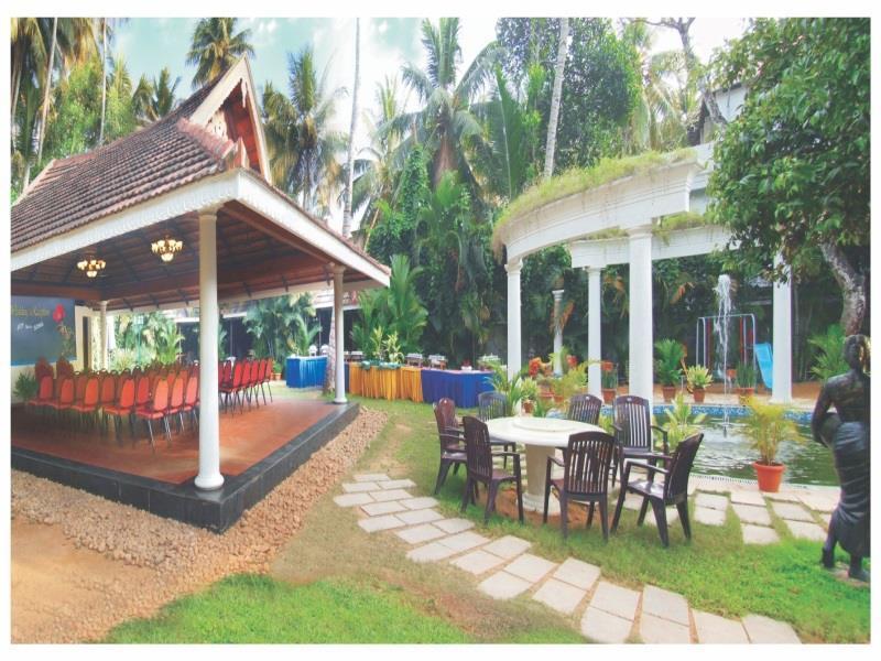 Hotel Chanakya Thiruvananthapuram Exterior photo